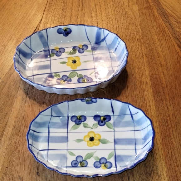 Set Of 2 Ramekins - Picture 1 of 5